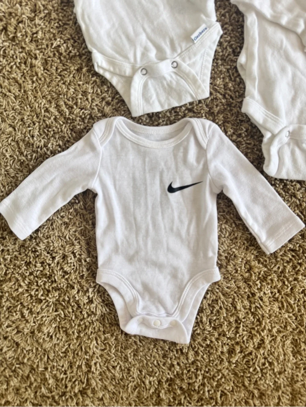 Nike & GERBER NEVER WORN Newborn Onesie Bundle